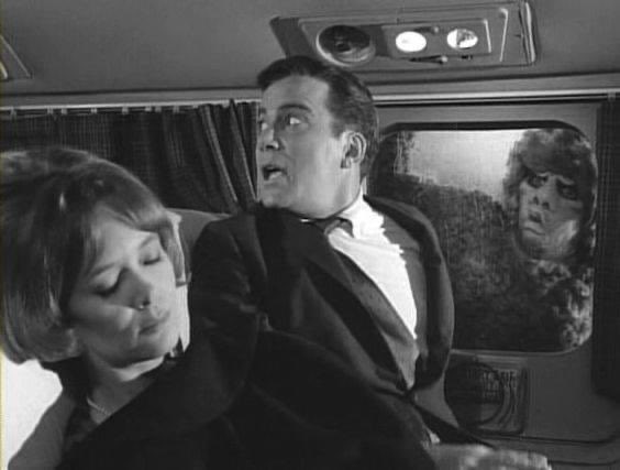 The Canadian in the middle is 91 today. Happy Birthday to William Shatner! 