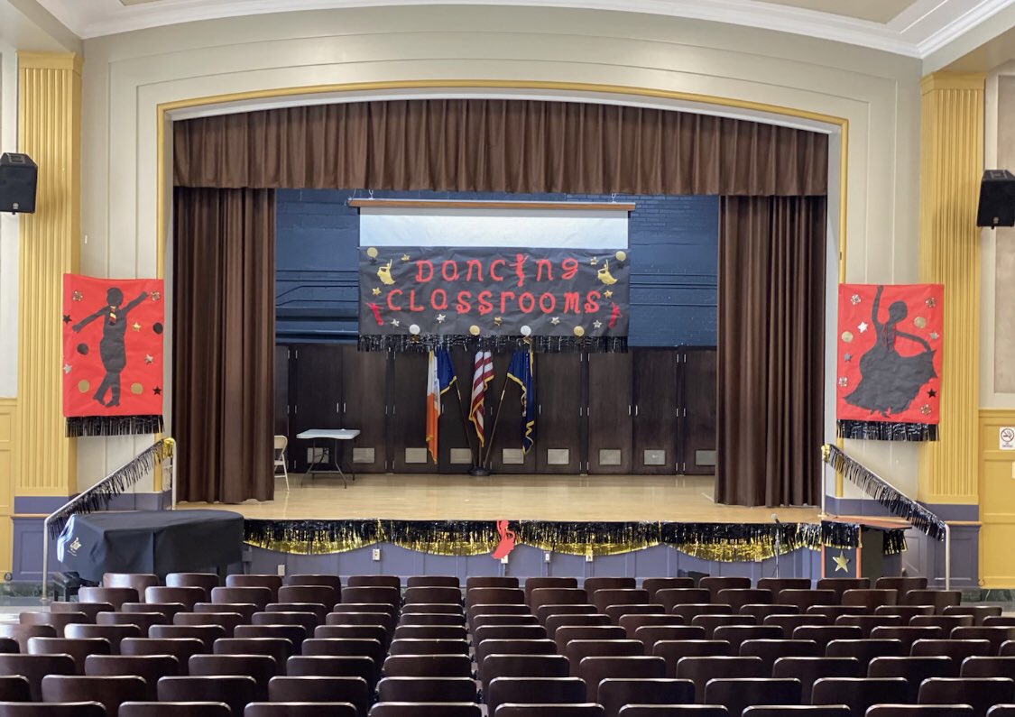 dancingclssrms's tweet photo. Look at the joyful DC decorations at @ps174wsmount 😍
📸 : @PrincipaKelly
@nycschools #BallroomDance #DanceEducation #ArtsEd #QueensStudents https://t.co/lRRKi38MNX