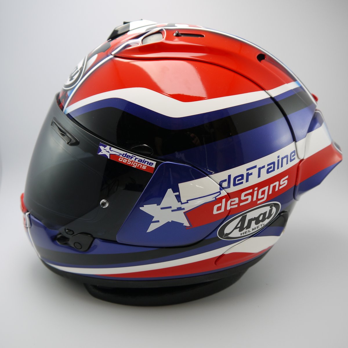deFrainedeSigns's tweet photo. Latest design.  Painted by Mike @ Rage Designs https://t.co/G7zwNydu7x