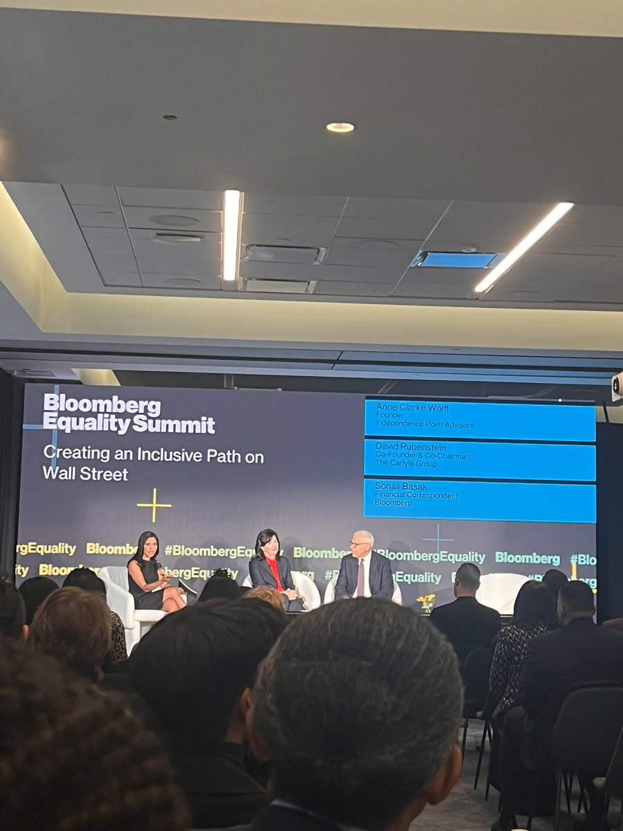 LexLeeJD's tweet photo. @business Bloomberg Equity Summit. https://t.co/PfCVLa2iyd