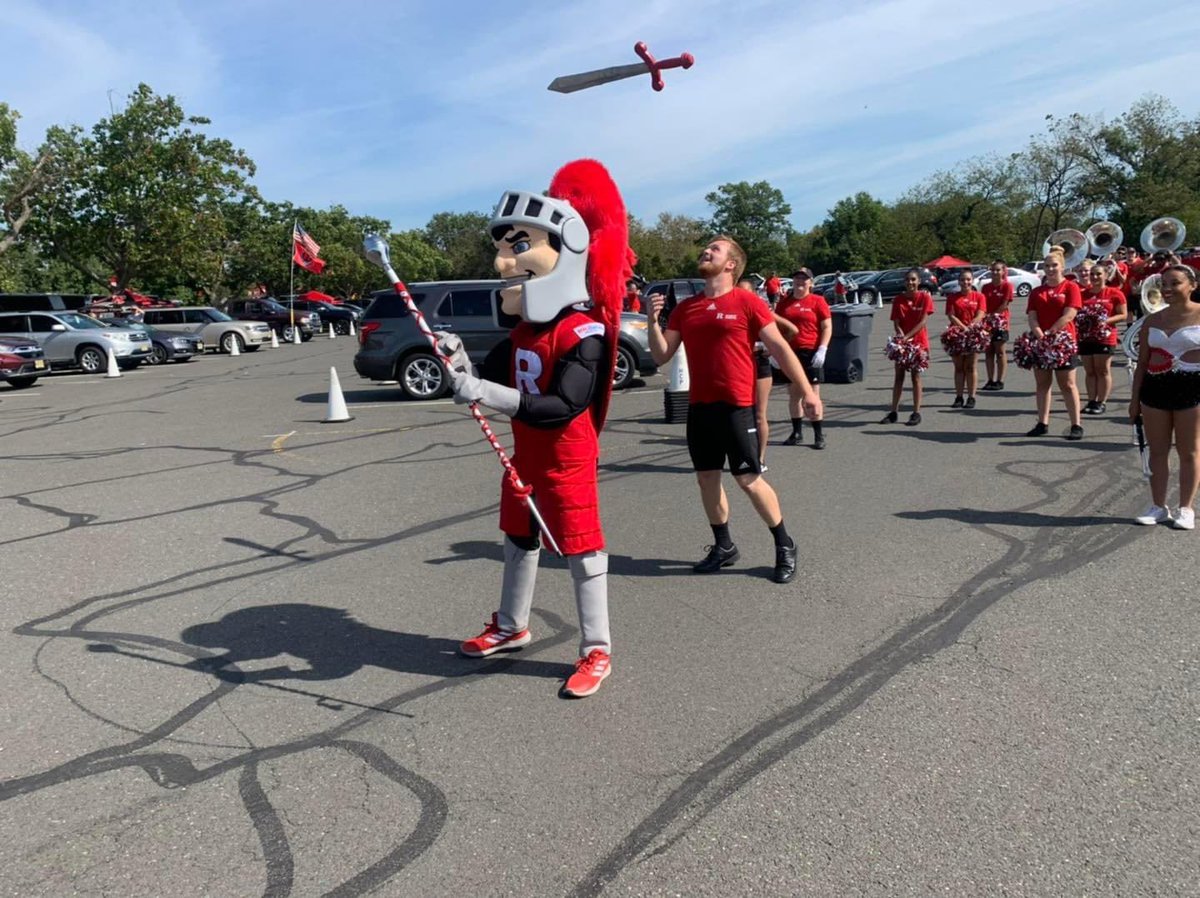 RUMarchingBand's tweet photo. Join the Scarlet Knight next year as the Marching Scarlet Knights kick off another year full of memories! #RUMarching? #ThePrideOfNewJersey
https://t.co/dNq1ZWrNke https://t.co/xNziz6MdA9