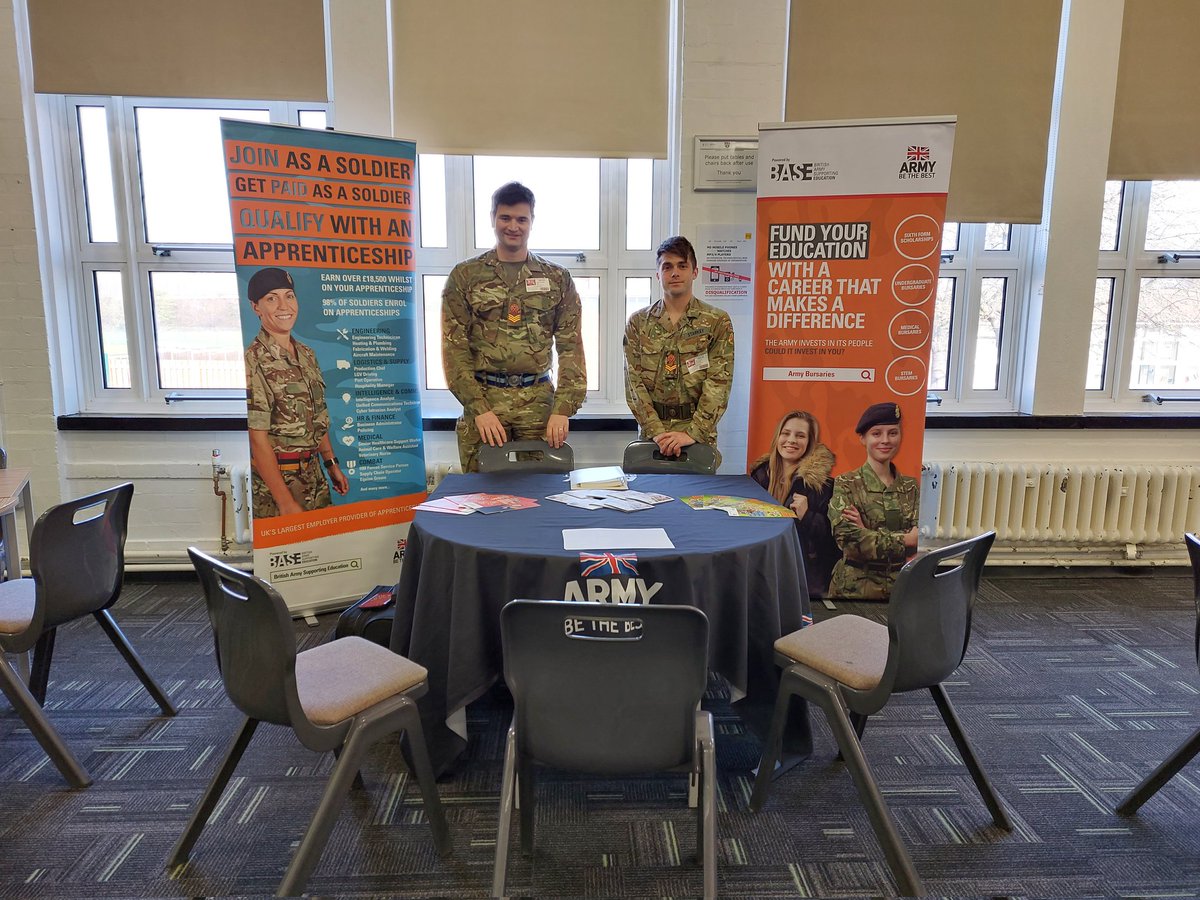 challneyfutures's tweet photo. Our Business Speed meeting event was a great success today. Students interviewed employers to find out about jobs and training. Thank you to those who attended. Fantastic feedback from students and employers. @ChallneyBoys #employerencounters #careerseducation #employabilityskill https://t.co/aomtxWT6iA
