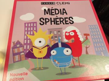 Canope_76's tweet photo. A l'occasion de la #SPME2022, @reseau_canope vous propose des #ressources et #ateliers pour votre établissement.
Retour en 📷sur l' intervention @canope_76 au #collège Alain de Maromme avec les 5è et 4è :
📌mini-débats avec #Médiasphère et plongée au cœur des TIC avec #expertic https://t.co/RaOuw8p4MO