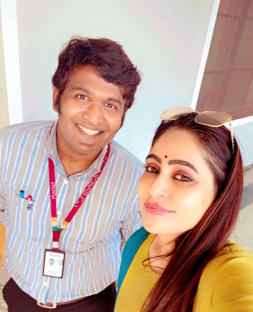_emmanueldaniel's tweet photo. Had the privilege of hosting @PrSonali (Mrs Asia Queen 2021) in one of our programs. We were blessed to have such a wonderful and a down to earth person. Had the privilege to connect with @savukku whom I admire for his clarity of thoughts and speech. Had a great day! https://t.co/HKG6c10Ck3