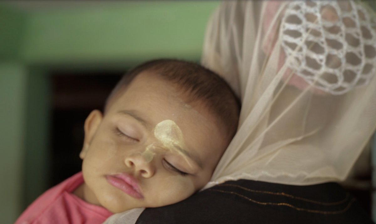 HotDocs's tweet photo. .@MidwivesFilm (D: Snow Hnin Ei Hlaing)
 
Threatened by the locals, two courageous midwives, one Buddhist and the other Muslim, serve pregnant women in a makeshift clinic in Western Myanmar where Rohingya are persecuted. #HotDocs22 https://t.co/9Ac9ngK4C4