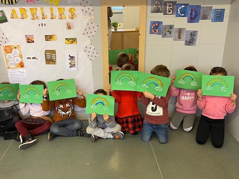 OmsidePrat's tweet photo. Aquest mes de març els alumnes d’#Idoms han descobert i gaudit de 2 festes tradicionals de la cultura anglosaxona: Pancake’s and Saint Patrick’s day.
Mireu que bé que s’ho passen!
#englishisfun #learnandfun #anglèsextraescolar #coneixemaltrescostums #omsideprat @PedreraFundacio https://t.co/sURo6EWdxt