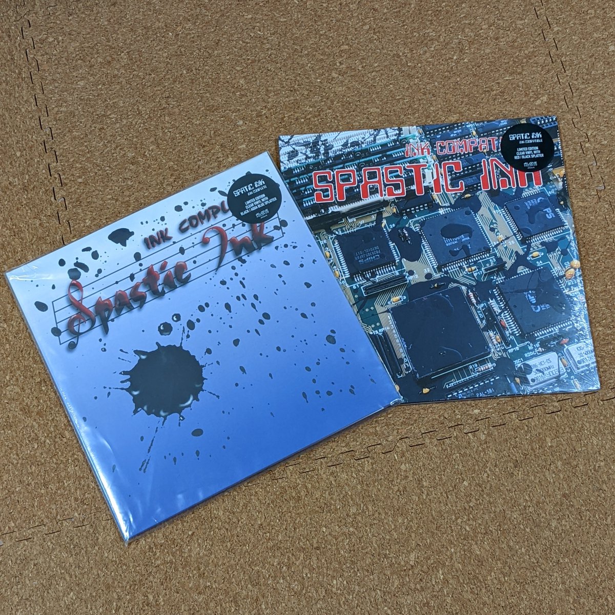 adimension's tweet photo. Spastic InkのVinyl到着。
変態系HMの最高峰。
あたまおかしいフレーズてんこ盛り(褒め言葉)。最強。
#RonJarzombek
#SpasticInk
#vinyl https://t.co/rZQWA3K8LK