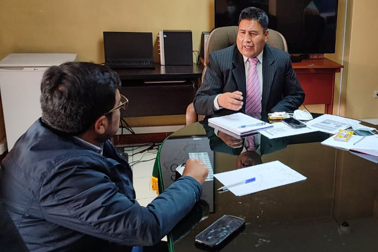CarlosZeballosC's tweet photo. Me reuní con el Directorio del @PEBLTPuno a fin de tratar sobre la contaminación de las cuencas Llallimayo, Coata y Ramis. En dicha reunión se pidió prever y acelerar con los proyectos en beneficio de los pobladores que radican por esta zona.
@yonhy_lescano
@Peru_Democratic https://t.co/7xos3Nd4RX