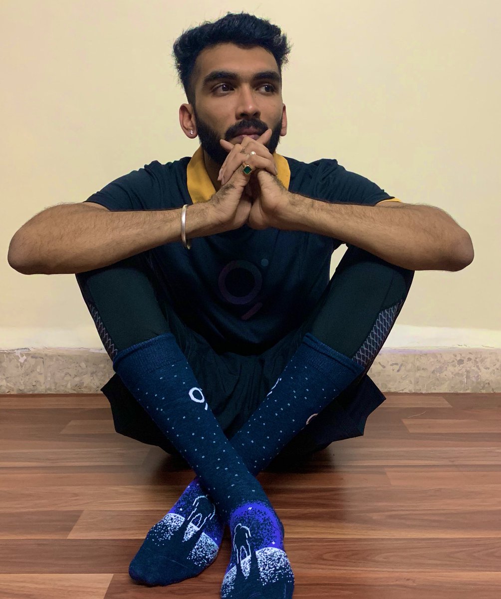 impranavm_'s tweet photo. Already got 50 right swipes with this photo. I wonder whats different 🤤 #TheGraphMeme 

#TheGraph ❤️ https://t.co/d4j3PlIeQQ