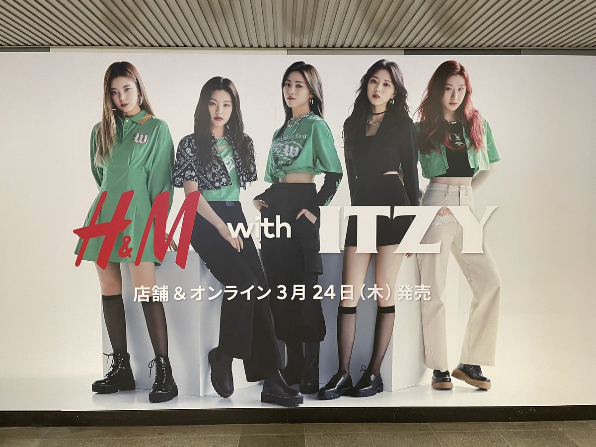 _midzy_midzy's tweet photo. しっかりおさめてきた📸
最高すぎる、、
毎朝ここ通って出勤したい〜〜😸 https://t.co/EbOAWHXFnM