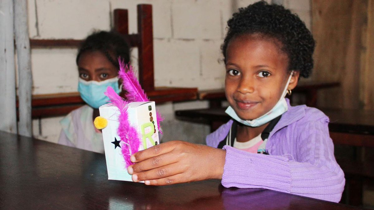 LeltFoundation's tweet photo. Students like Rahmet come to the Lelt’s community center for art class on Saturdays. In partnership with @drawchange, the children participate in art therapy to help them communicate through visual, and tactile expressions.
#arttherapy #studentlife #nonprofit #Ethiopia #education https://t.co/2zctnDDEtP