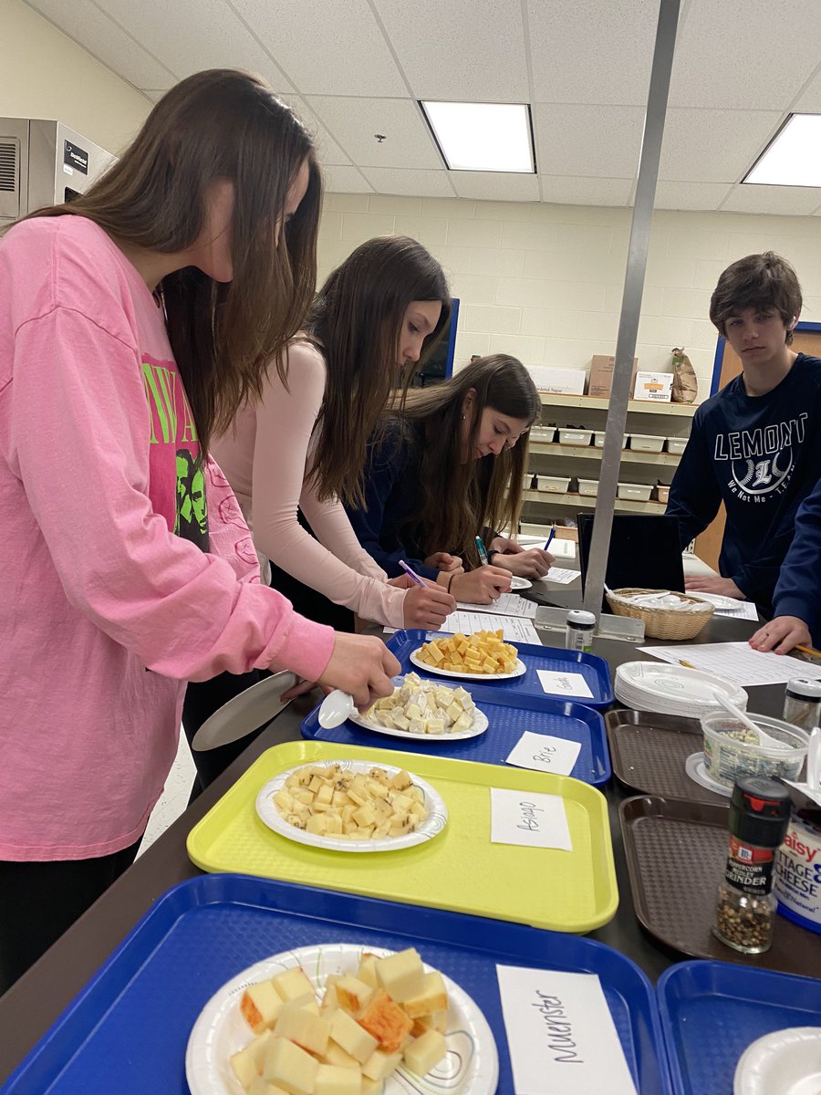 LHS210Wilcoxen's tweet photo. Cheese Taste Test 🧀 #dairyunit #cheese #wearelemont @LHS210Krolo https://t.co/aYDDvtgnTK