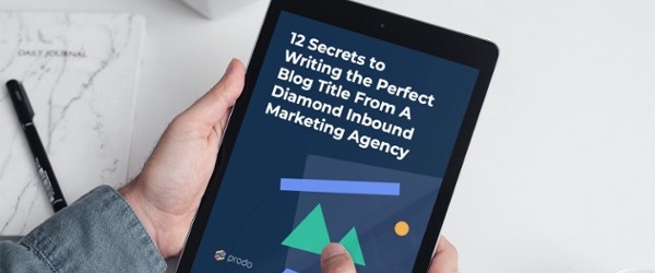 Prodo's tweet photo. Feel like you're writing great #content but no one's reading it? If you don't get that #BlogTitle spot on, it might never get the #traffic it deserves. Download our “12 Secrets to Writing the Perfect Blog Title”! 👇
https://t.co/4P7X63tGSf

#DigitalMarketing #MarketingResource https://t.co/Bo29AwWA0h