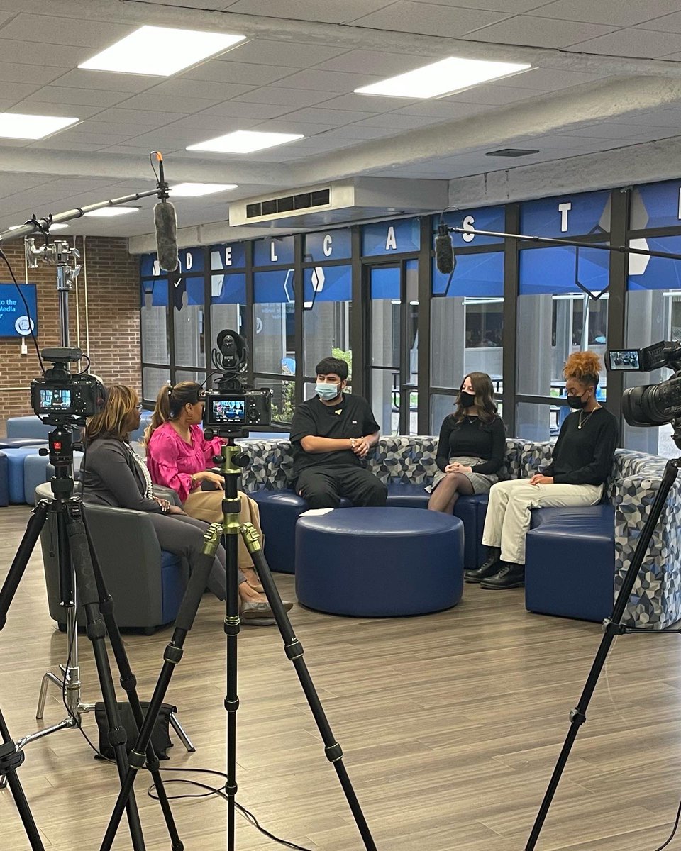 delcastleCo_op's tweet photo. Thank you Natalie and Tyhesia for participating in our DEI recording session to continue this work with us as we prepare to send our Junior class out for Co-op! #preparingforwork @TheDebcc @christianacare @CliftonHayes4 @coop_delcastths @Supt_Jones https://t.co/eNW4g6f79i