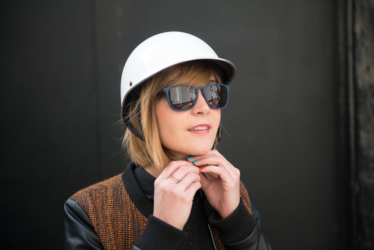 DashelHelmets's tweet photo. It is sunnies season! We love warmer days and wearing sunglasses with our Dashel helmets 🌤
#dashelhelmets #dashel #madeinuk #urbancycling #cycling #springtime #springiscoming https://t.co/6ESOdlQHTK