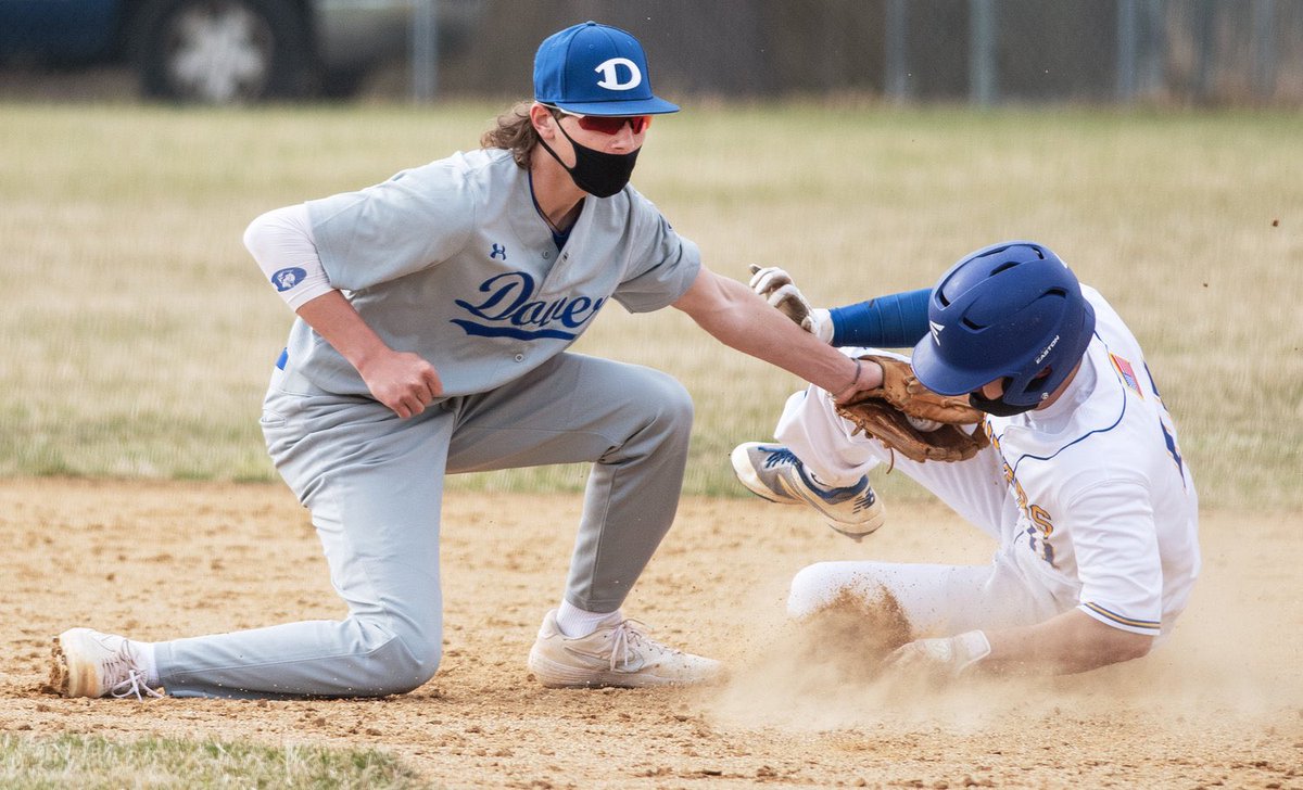 DHigh_Baseball's tweet photo. It’s opening day! Your @DHigh_Baseball team will be taking on Woodbridge at their place. First pitch is at 4:15! Hope to see you there! #GoDover 🔵⚪️ https://t.co/UrefcvRAF3