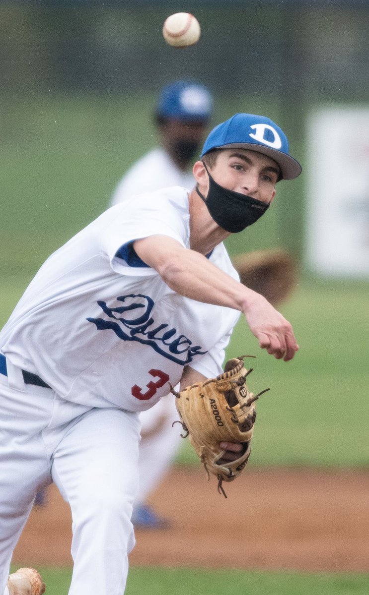 DHigh_Baseball's tweet photo. It’s opening day! Your @DHigh_Baseball team will be taking on Woodbridge at their place. First pitch is at 4:15! Hope to see you there! #GoDover 🔵⚪️ https://t.co/UrefcvRAF3