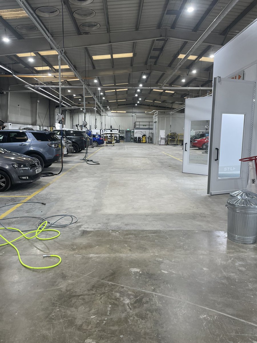 AdrianWallingto's tweet photo. @MarshallMotorGp fantastic new Bodyshop facility at Swavesey #OneMarshall https://t.co/LlJMlfBG7f