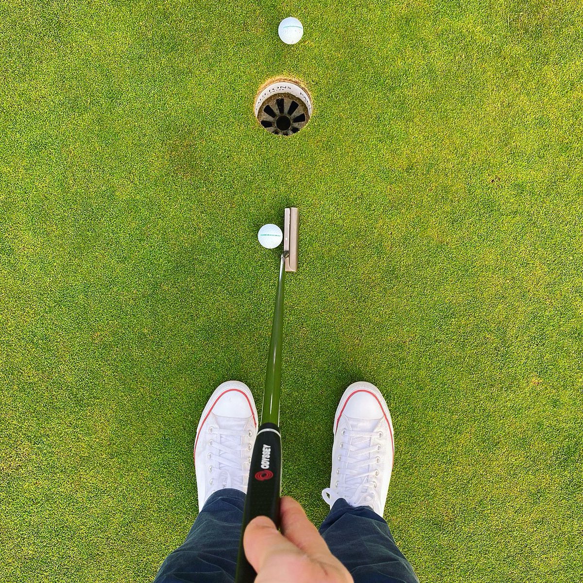 PaultonsGolf's tweet photo. Greens looking an absolute picture today and so pure to putt on. 🤟📸⛳️

#golfgreens #golfcoursemaintenance #weekdaygolf #newforestgolf https://t.co/FnfUpcoU5r