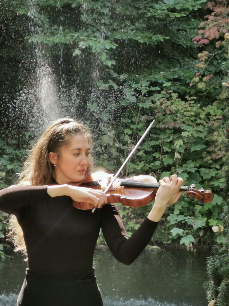 SinfoniaUkc's tweet photo. Meet some of the talented students soloists in tomorrow’s UKC Sinfonia lunchtime concert. 
On the programme: Vivaldi’s Spring and Woolrich’s Ulysses Awakes and more. #ukcsinfonia #stringmusic #UKC https://t.co/QIQYfh93Kp