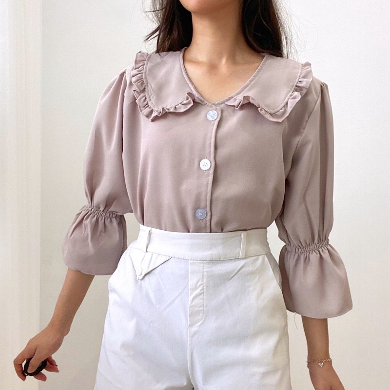 levisbag's tweet photo. NABI Top Korean Collar Blouse Puffy Sleeves ✧*。

📍 Jakarta Barat
💵  42k -44k
⭐⭐⭐⭐ 4.9

🔗Link produk: https://t.co/hxxKpeFJKx https://t.co/ILr656nAQ6