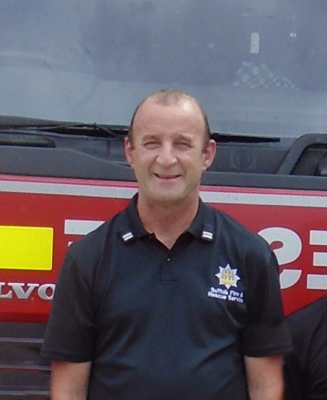 Please donate &amp; read how Maria is raising funds for <a href="/firefighters999/">Fire Fighters Charity</a> by running the 2022 London Marathon in memory of her husband Rusty Smith.

Rusty was a On Call Firefighter for <a href="/SuffolkFire/">Suffolk Fire & Rescue Service</a> for over 30 years at Stradbroke Fire Station.

justgiving.com/fundraising/ru…