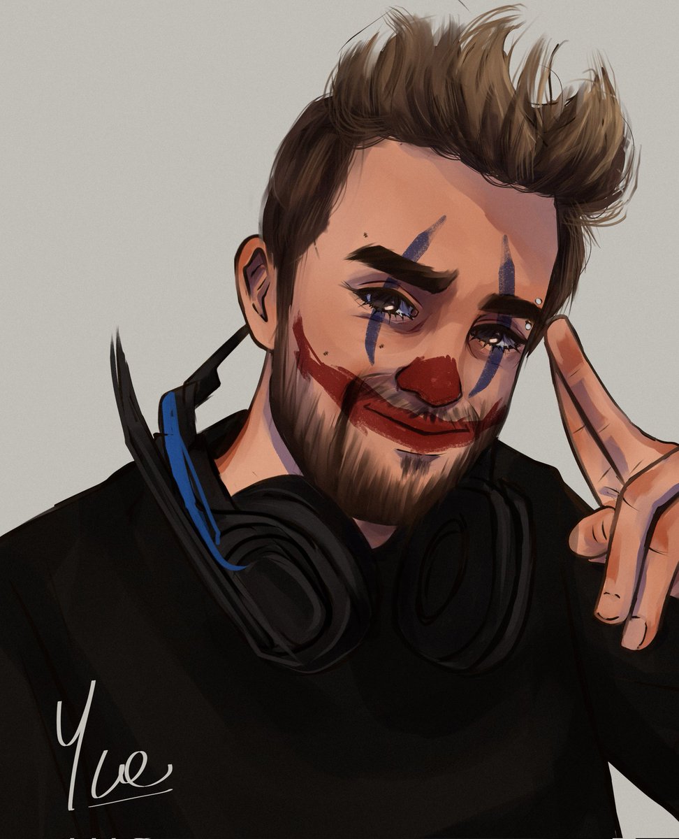 Bloody_Yue's tweet photo. Dibu del viejo sabroso🤡🤟

@auronplay tqm 🤍 https://t.co/coBF8i3FqL