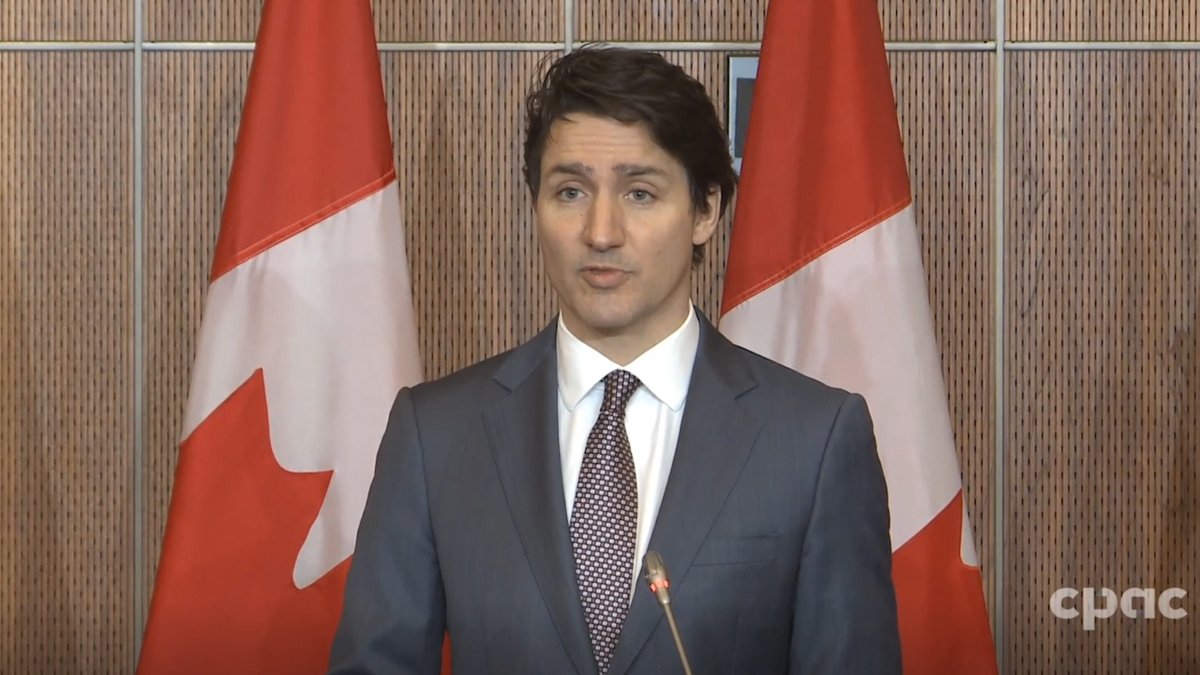 WATCH: Canada's Conservatives blast Trudeau for the 'backroom' deal keeping him in power until 2025. #cdnpoli #ITSBrief #liberalnews @chchtv youtu.be/Wcz5cX6p8z4