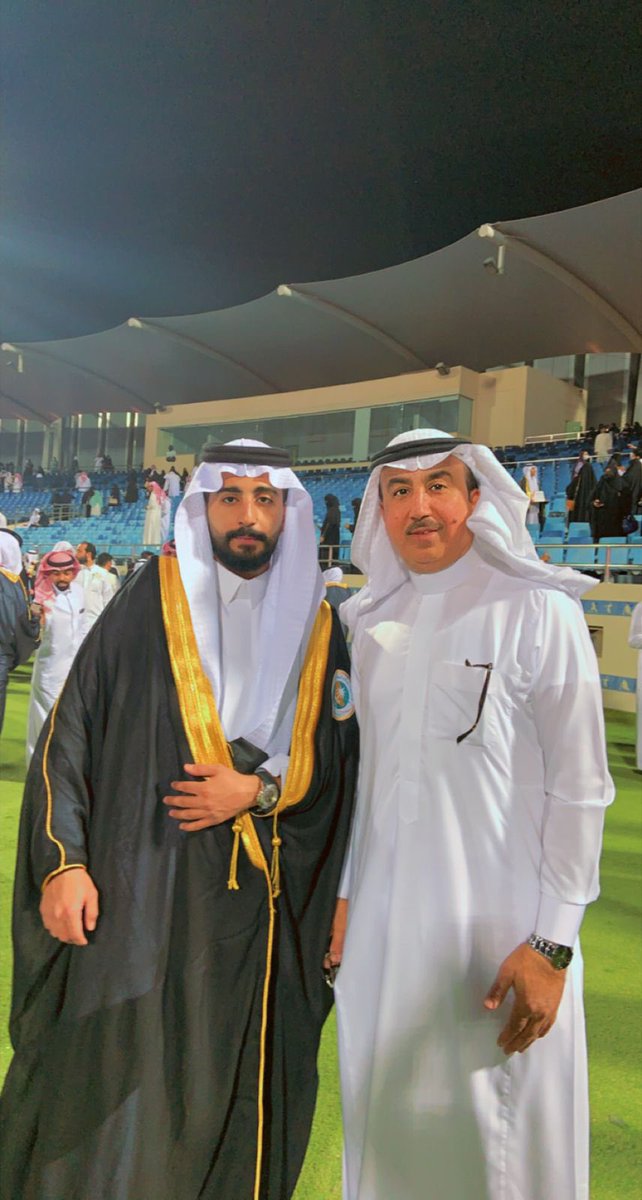 الحمد لله حمد الشاكرين
الحمد لله في كل وقت وحين .
أبارك لابنى نواف التخرج من كليةادارة الاعمال بجامعة الملك فيصل متمنيآ لك كل التوفيق والنجاح في مشوارك القادم