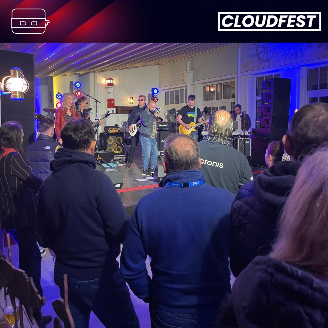 The #CloudFest2022 kick-off was a blast!
Last night we has finally come together at the Bell Rock Hotel eager to mingle in person.
The highlight of the Come2Gather Party was of course <a href="/LordsOfUptime/">Lords of Uptime</a> !🎸
Chuck Wadlow, your band did give an epic boost to our zoom-fatigued Ninjas!🙏