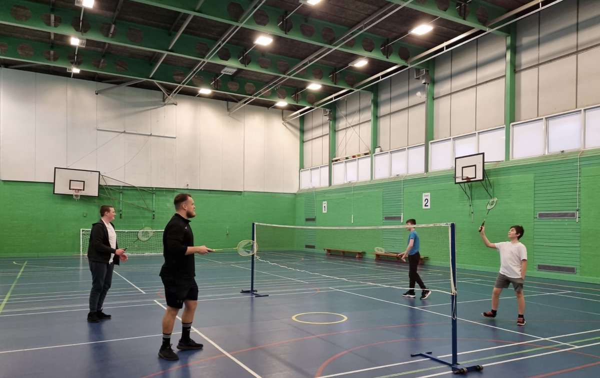 TgarTreetops's tweet photo. Badminton for some of KS3 and Yoda entertaining the students that couldn’t get down to the Sports Hall. https://t.co/AsqdRmcg2U
