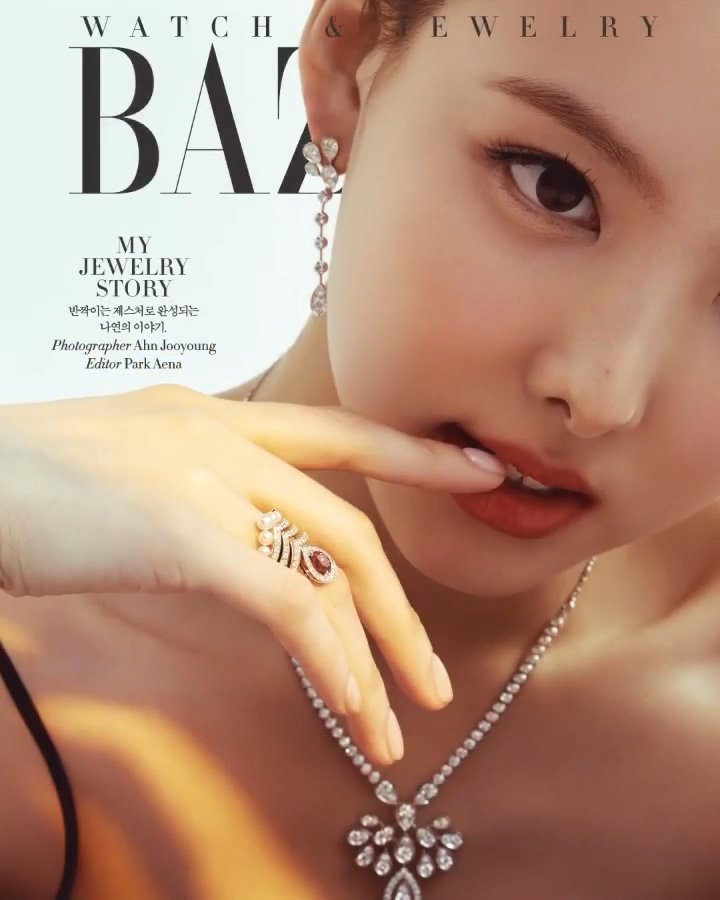 TWICE Nayeon - Harper's BAZAAR Korea X Louis Vuitton (May 2023 Issue  Pictorial Preview) : r/kpop