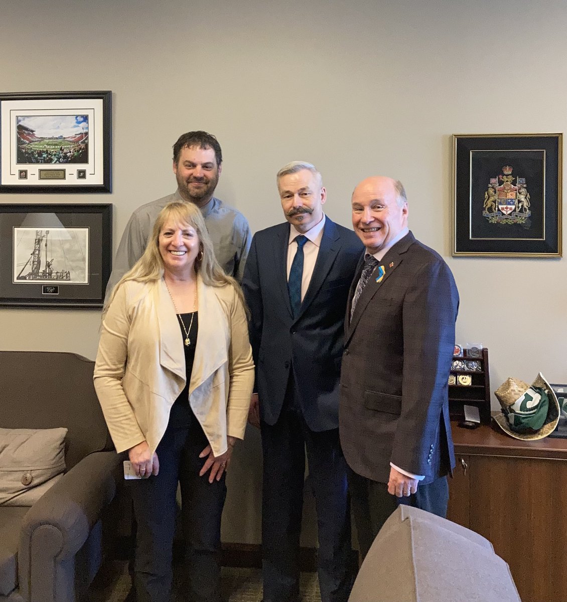 Met with MP Kitchen yesterday. As a physician, he well understands the healthy attributes of beef. Thanks for your support on front-of-label packaging. <a href="/NACattleFeeders/">National Cattle Feeders</a> <a href="/BekkeringJames/">James Bekkering</a>