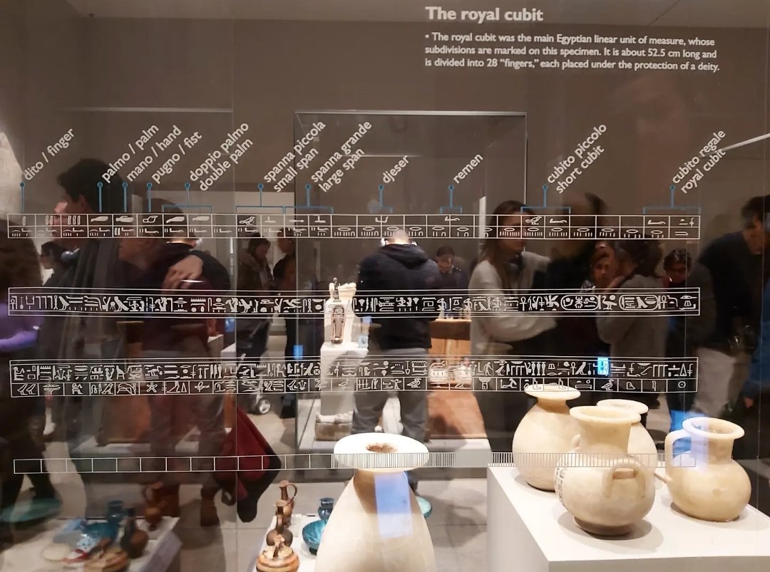 EtwTerp's tweet photo. The Royal Cubit...
Museo Egizio, Torino 🇮🇹
Déc. 2019
#mathartist #mathlover #torino #museoegizio #royalcubit #unites #photomaths #egyptien #egypte #histoire #maths @regionepiemonte
Venez découvrir mes photos et dessins sur Instagram:
📸🖍️MATHS_ARTIST✏️🎨https://t.co/1OVKVNPI8n https://t.co/6fevuGIGee