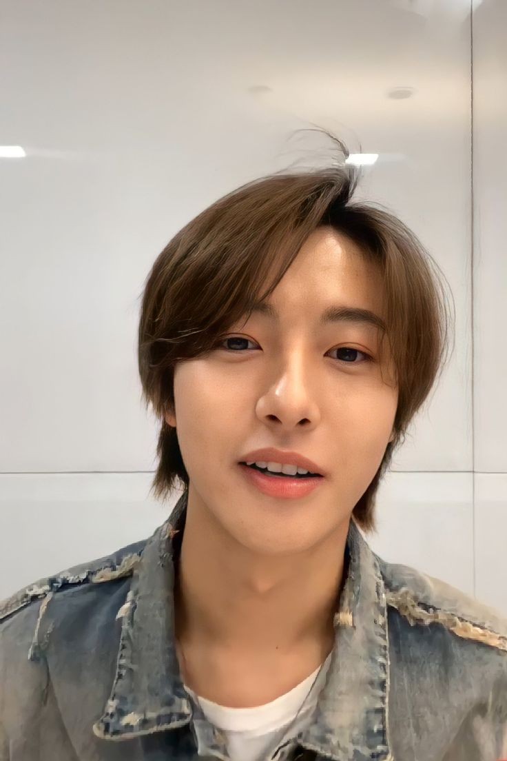 a_eins211's tweet image. Anak ganteng, anak baik, anak cantik, anak gemes pokonya Huang Renjun salah satu "my favorite human" Happy birthday sayang 🥺❤ doa terbaik buat injun, kariernya makin sukses makin disayang semua orangg ya ❤
# 스물셋_봄에_꽃같은_런쥔이왔당
# RENJUN_23on323
# Happy3to3day