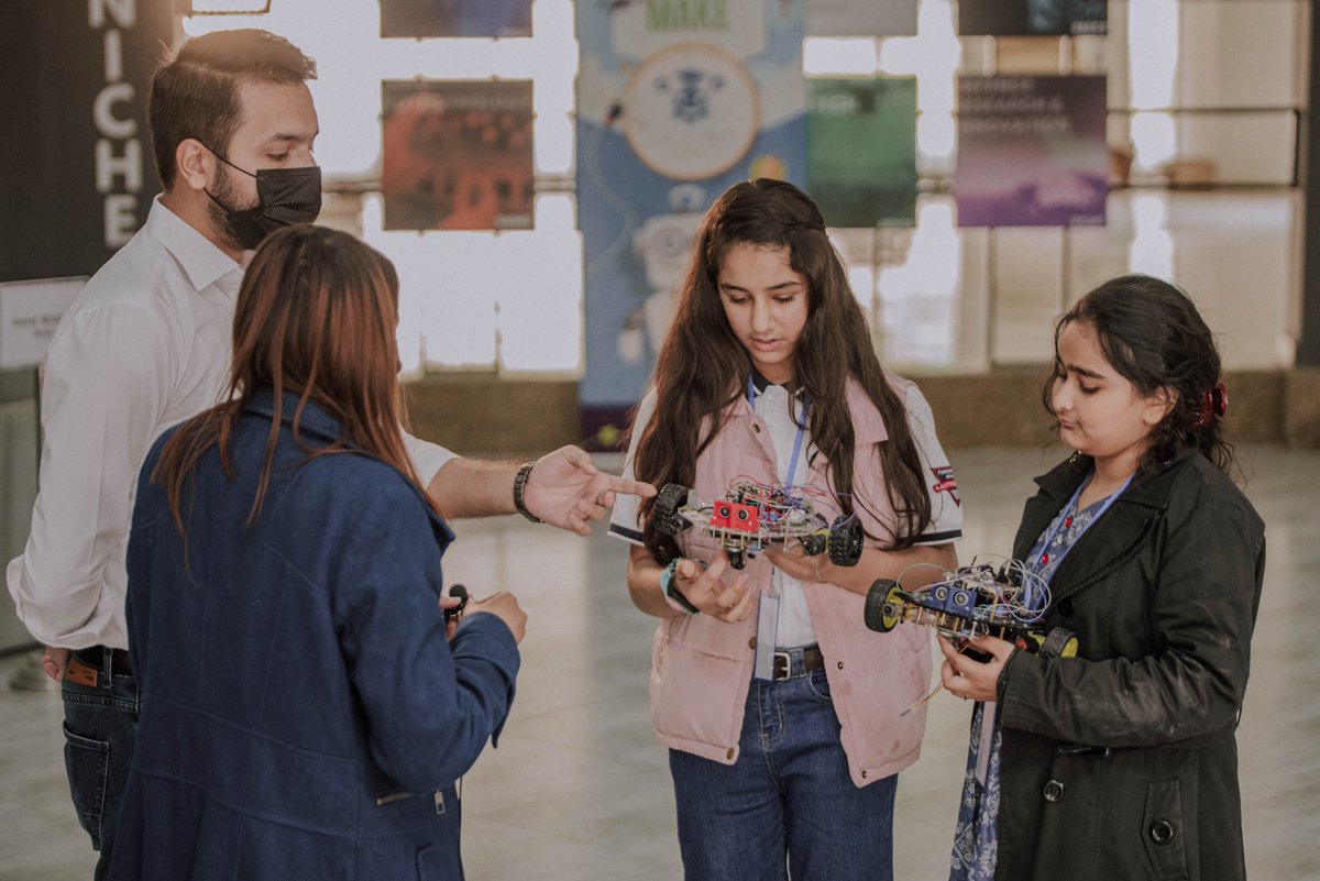 learnobots's tweet photo. The latest edition of LearnOBot's Robotics &amp; STEAM Weekend Camp. (Post 1 of 2)
.
.
.
.
.
#LearnOBots #WeekendCamp #DIY #STEM #STEAM #StemEducation #SteamEducation #Science #Technology #Engineering #Mathematics #Programming #Robotics #Innovation #21stCenturyEducation https://t.co/3HjiBC0Bxm
