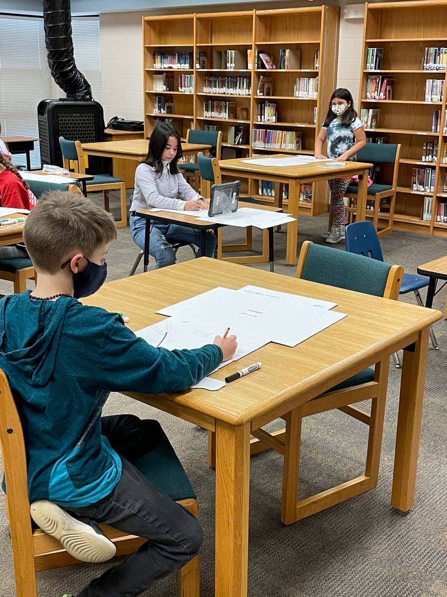 RushtonLibrary's tweet photo. Pizza box decorating is under way and the students are EXCITED!!!

           Mark your calendars - 
Rushton Night at Toppers Pizza is  
                    April 4!  

Order a pizza and it will come in a custom- designed box by your student.  More info will be coming home soon! https://t.co/YIquKOp2e3