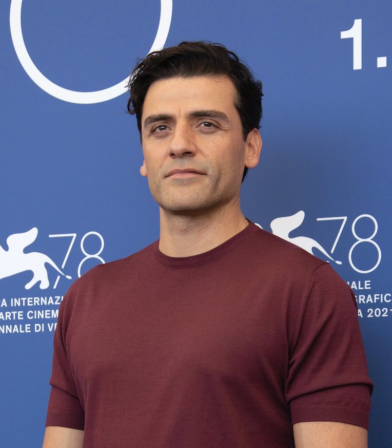 DiscussingFilm on Twitter "Oscar Isaac has reportedly passed on