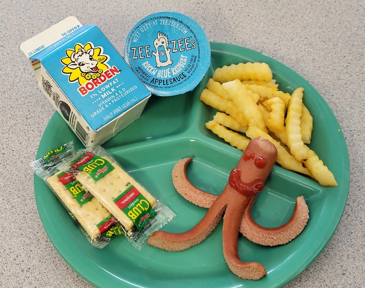 Emma Pre-K is having a TENTA-COOL lunch today 🐙 Octopus hotdogs with club crackers, crinkle cut fries, and blue raspberry applesauce! #gisdchildnutrition <a href="/granburyisd/">Granbury ISD</a> <a href="/emmaelem/">Emma Roberson Elementary School</a>