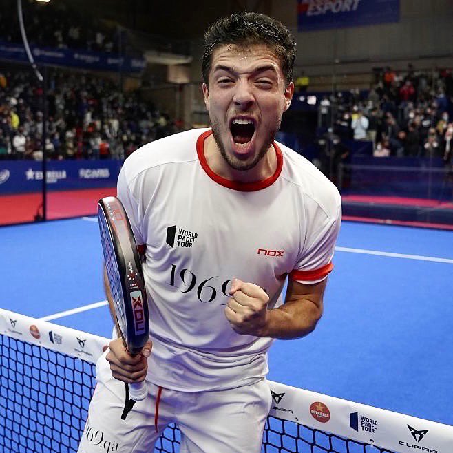 noxpadel's tweet photo. Hacker 0 - Nox 1 
¡ESTAMOS DE VUELTA en IG! 🤪💥
Y esto se celebra… ¿Alguna idea? 😏
Queremos agradecer a todos los que nos habéis ayudado, eternamente agradecidos 🙏🏽

Ahora a tope con el #WPTVigoOpen🌊  #TeamNox ❤️ https://t.co/vgkCSv11pg