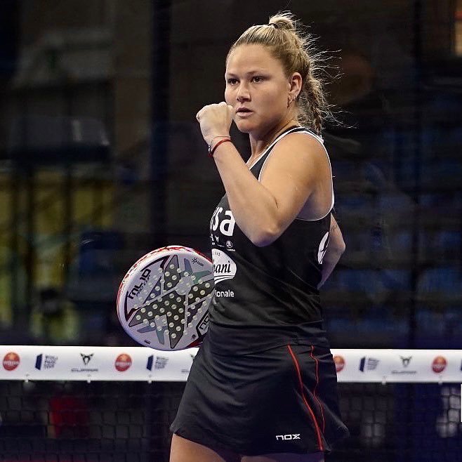 noxpadel's tweet photo. Hacker 0 - Nox 1 
¡ESTAMOS DE VUELTA en IG! 🤪💥
Y esto se celebra… ¿Alguna idea? 😏
Queremos agradecer a todos los que nos habéis ayudado, eternamente agradecidos 🙏🏽

Ahora a tope con el #WPTVigoOpen🌊  #TeamNox ❤️ https://t.co/vgkCSv11pg