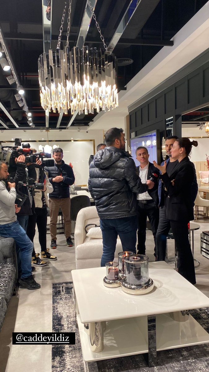 Bugün Alişan ve Buse Varol’un katılımıyla Cadde Yıldız’ın yeni koleksiyon lansmanını gerçekleştirdik Bizi yanlız bırakmayan basın mensubu dostlarımıza teşekkür ederiz🙏🏻