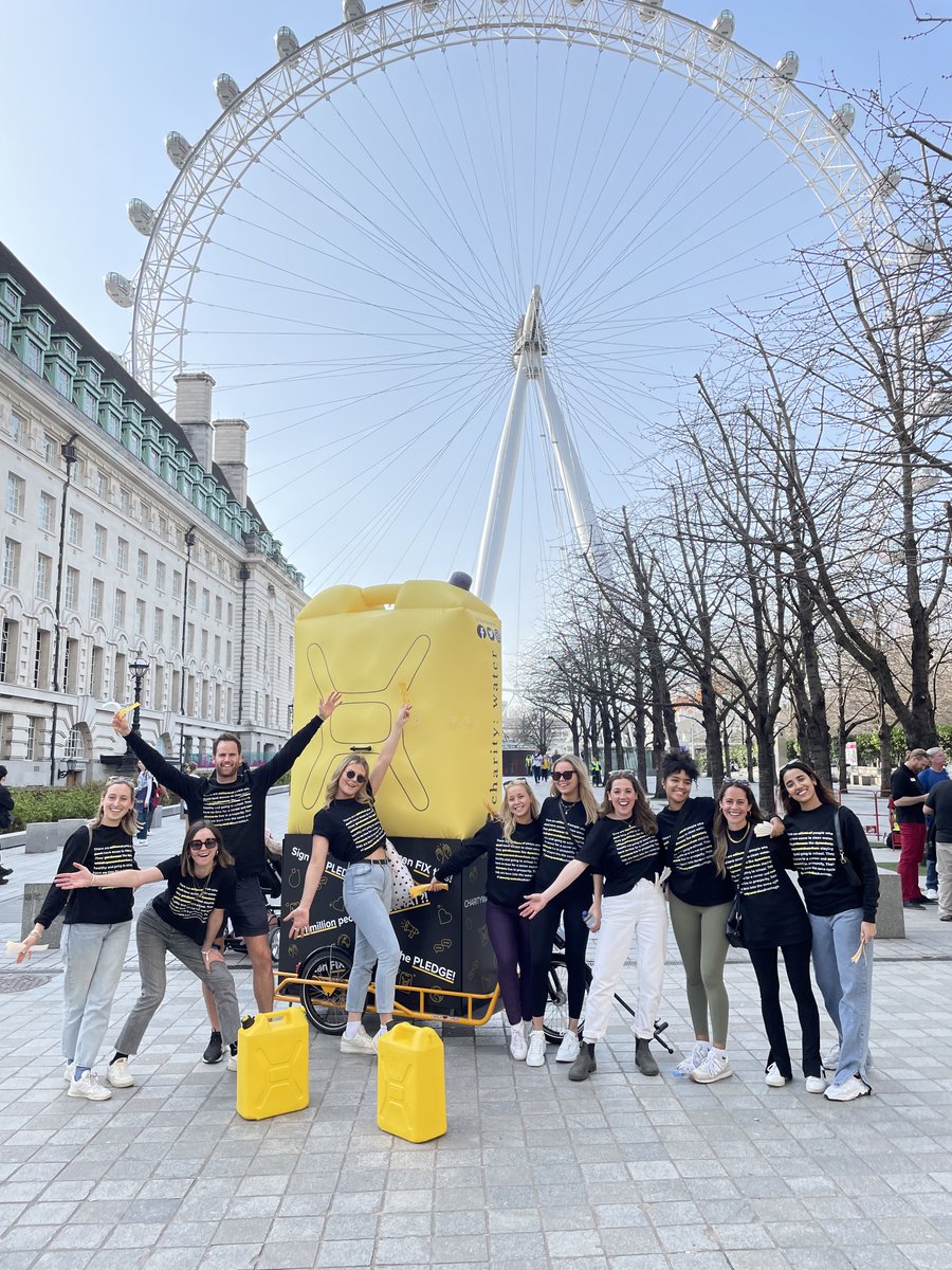 FullyChargedUK's tweet photo. It's #WorldWaterDay! We've taken to the streets with @charitywater who have been pushing a huge inflatable jerry can on our @carlacargo! There are currently 771 million people without clean water. Sign the pledge today! #CleanWaterPledge
https://t.co/wVaFRNuk2C https://t.co/kLPOA1Ktbe