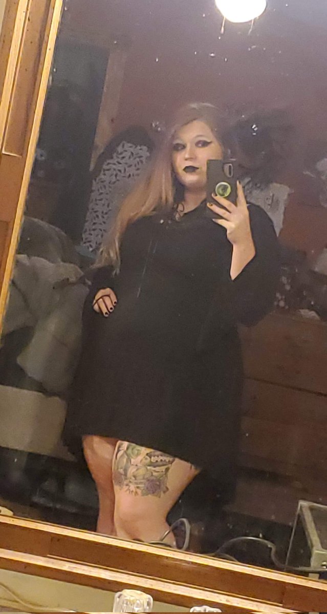SpookyB15541997's tweet photo. #bbwbigbutt #bbw #goth #Gothicc #killstar #gothic #halloween #halloweenlife #halloweenforever #brideandfranky #tattoo #thickgirlmagic #thickgirl #selfie https://t.co/fF6z8Iv48l