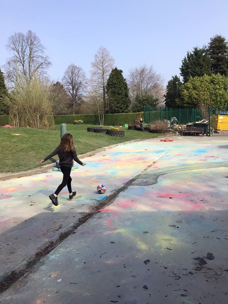 Group4Reach's tweet photo. Group 4 had a super afternoon. It was lovely to see pupils teaching each other how to play different games. #teamworkmakesthedreamwork #nurture #outdoorlearning https://t.co/s4nOPAOtyO
