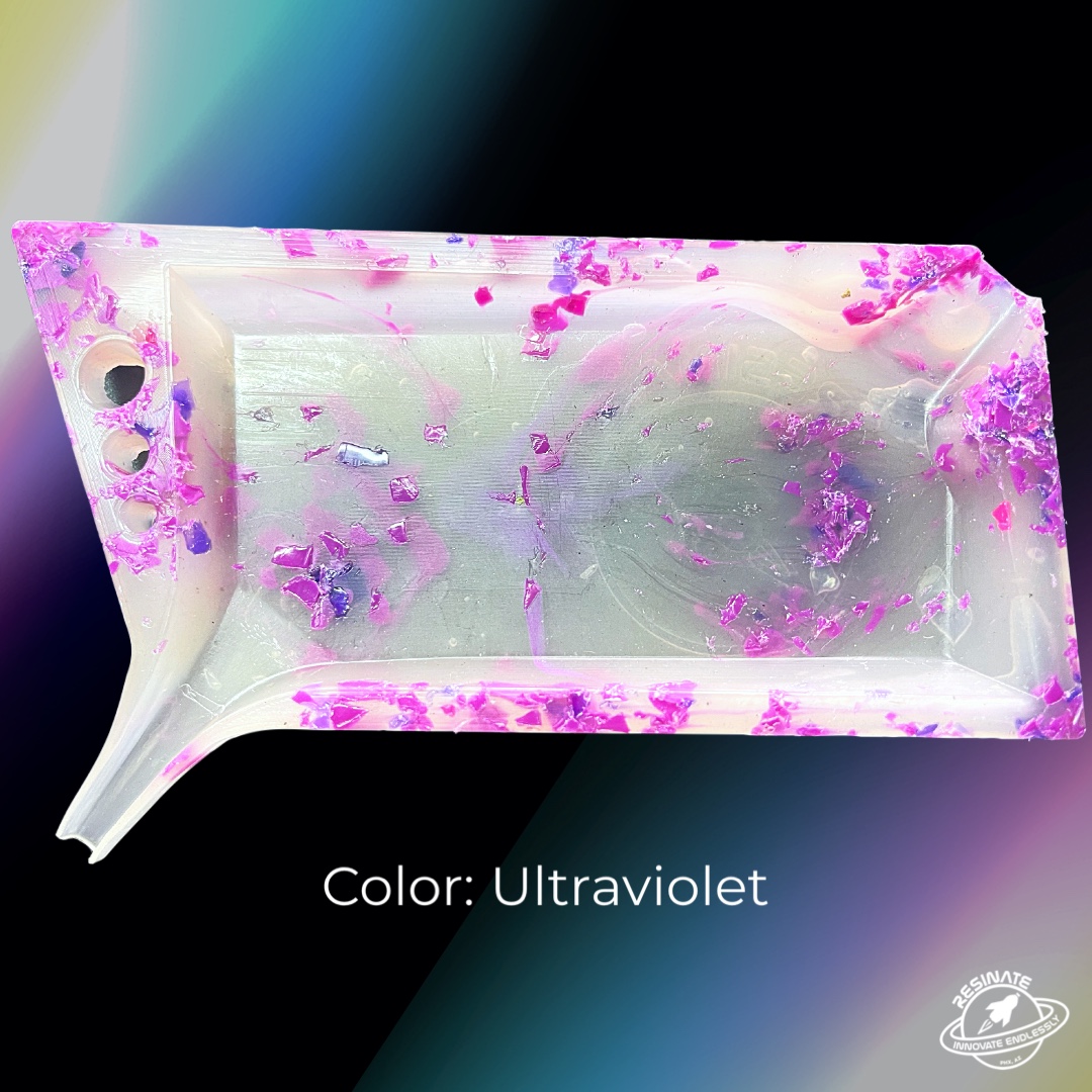 WeCanResinate's tweet photo. Out now ๐ Exploring light and color ๐ญ showing recycling in a new way and with a style fit for any adventure โจ https://t.co/6LKFB7Y8ju
#prisma #twistedtray #cuteness #rainbowstuff #recycledart #arizonaartist #cosmic #cosmicvibes #420 #wakenbake #terpytuesday #resinate https://t.co/CATLwvJskt