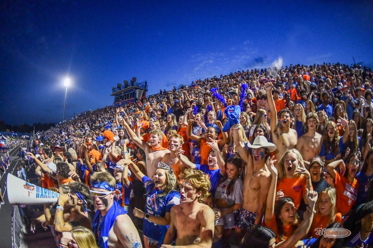 WillFicka's tweet photo. Friday Nights are Different in #Valhalla @WestOrangeFB #NoWhereLikeIt https://t.co/5yJ9Mhoa4R