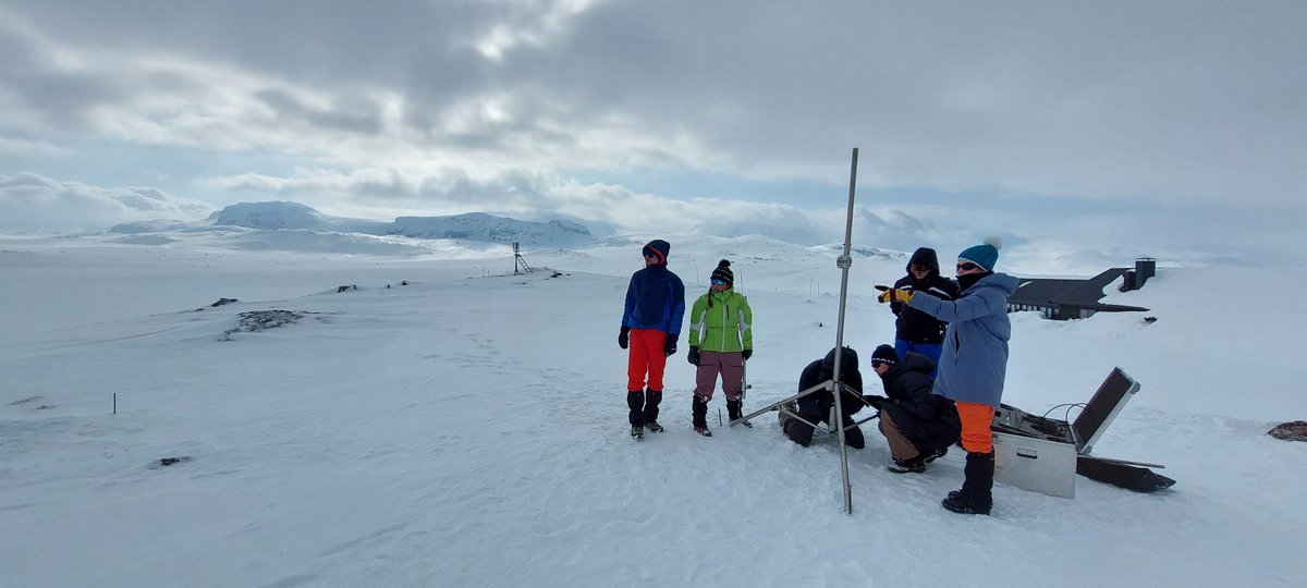 HeartMeltingIce's tweet photo. It's been a journey to assemble our #AWS, but we are #proud of the result and recording data right now. 🤓 #KeyLearning: Keep cables and electrical utensils close to your body so that they stay warm, turned on, and don't break in the #cold. #polarscience #phdlife https://t.co/CajNWOtUdd