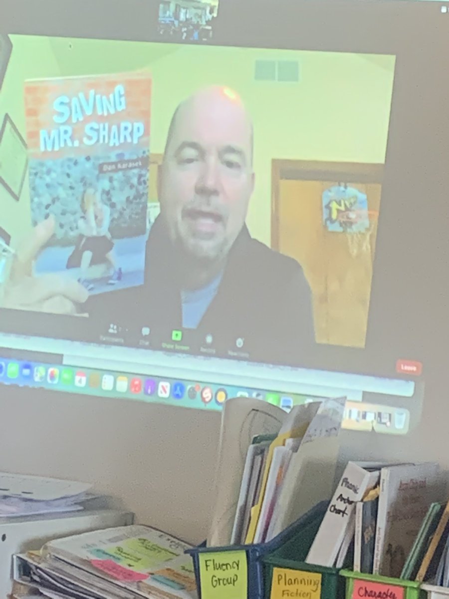 MarcieKTaggart's tweet photo. @SavingMrSharp Today a special delivery arrived. Thank you for inspiring curiosity and a love of reading. These kids are pumped!#daymade https://t.co/WG91BiyZ9h