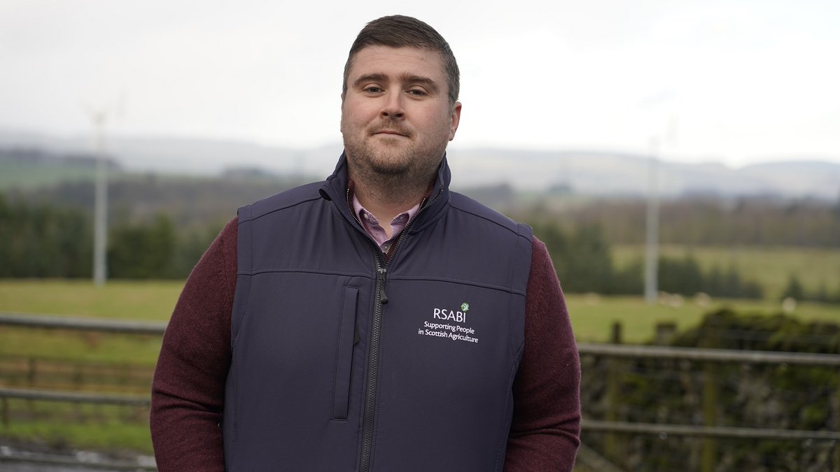 RSABI's tweet photo. We're gearing up for unprecedented demand for our Help for Heating grants. Our Welfare Manager Chris McVey is encouraging those who are struggling to heat their home or worried about home energy bills to call 0300 111 4166 or email helpline@rsabi.org.uk 
https://t.co/5I0xa9ycaN https://t.co/JPqDgdacog